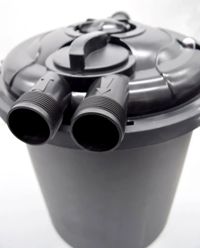EC2600_EcoClear_PressurizedPondFilter_DualFiltration_CloseUp-scaled-1.webp