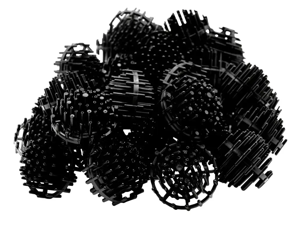 BB05_BioBalls_Balls_Group2-scaled-1-2048x1566.webp