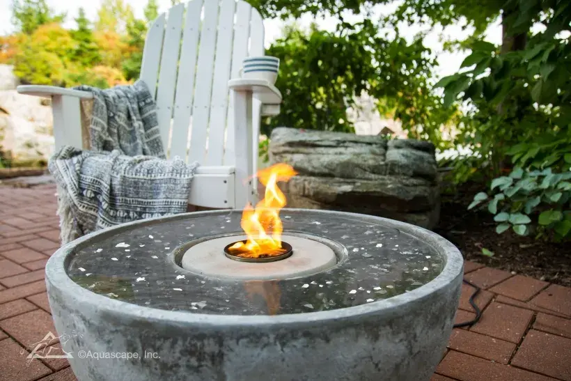 78262_ENV_300dpi_BlackFireGlass-820x547.webp