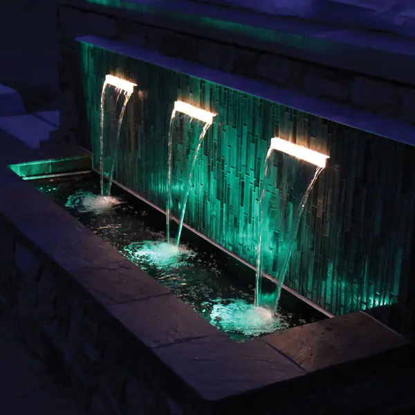 HB11KW_ViantiFalls_White_ToddPanabakerConstr-WA_RGB300_SQ_XS.webp