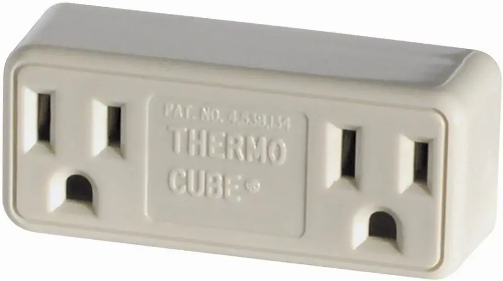 Farm Innovators Thermo Cube Thermostatically Controlled Outlet