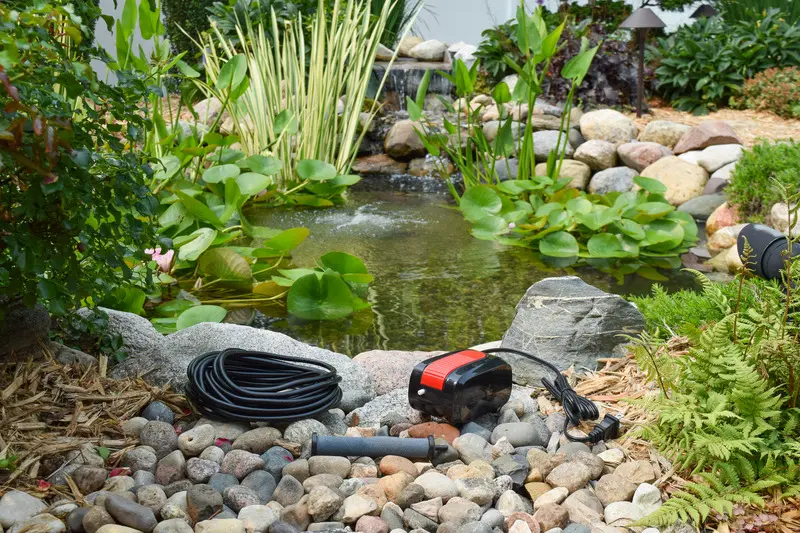 Easy Pro Compact Aeration Series - Pond Aeration Kit - Single Outlet - Ponds up to 1000 gallons