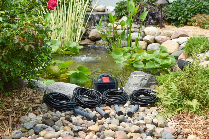 Easy Pro Compact Aeration Series - Pond Aeration Kit - Quad Outlet - Ponds up to 3500 gallons