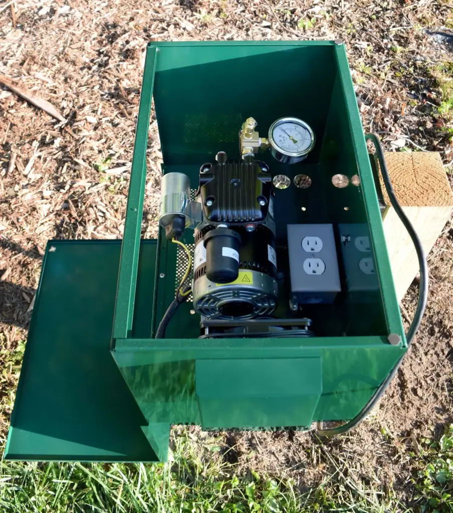 Easy Pro Sentinel Deluxe Aeration System - Complete PA34W system w/ post mount cabinet